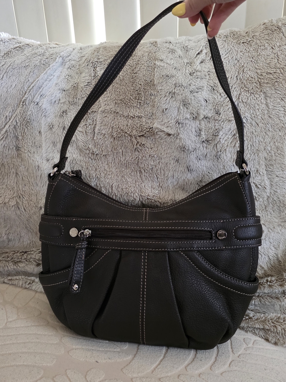 Tignanello Classic Brown Shoulder Bag with Contrast Stitching